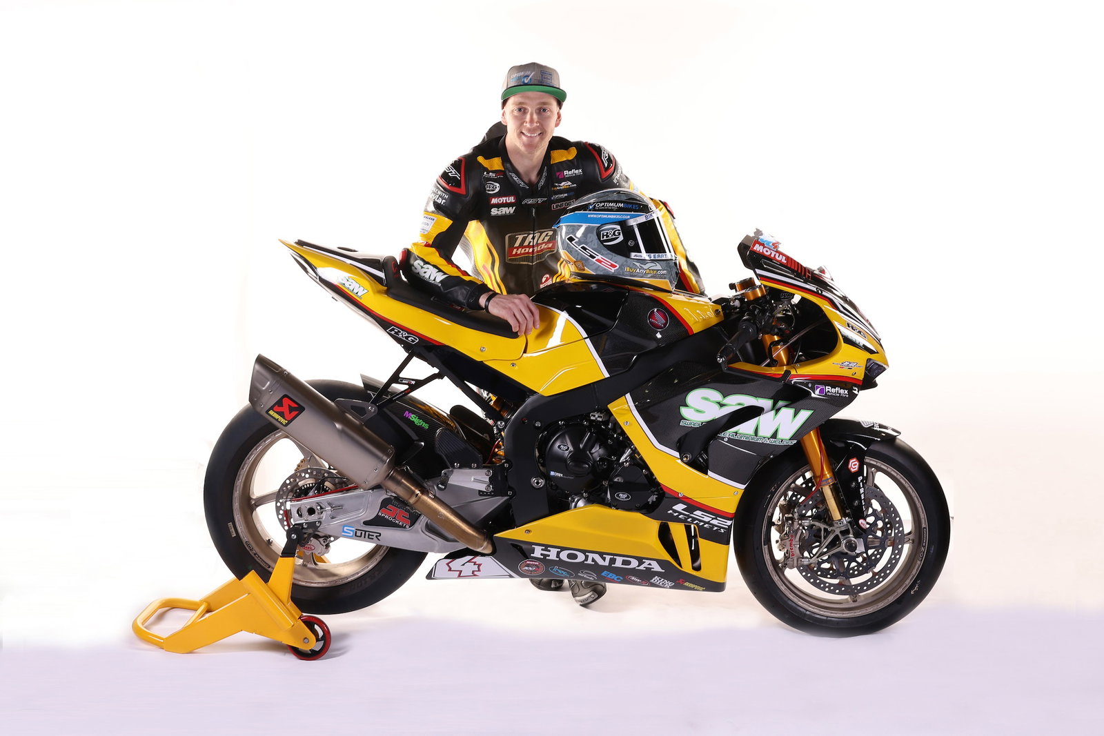 Dynavolt Triumph Street Triple 765 RS 2021 British Supersport bike unveiled